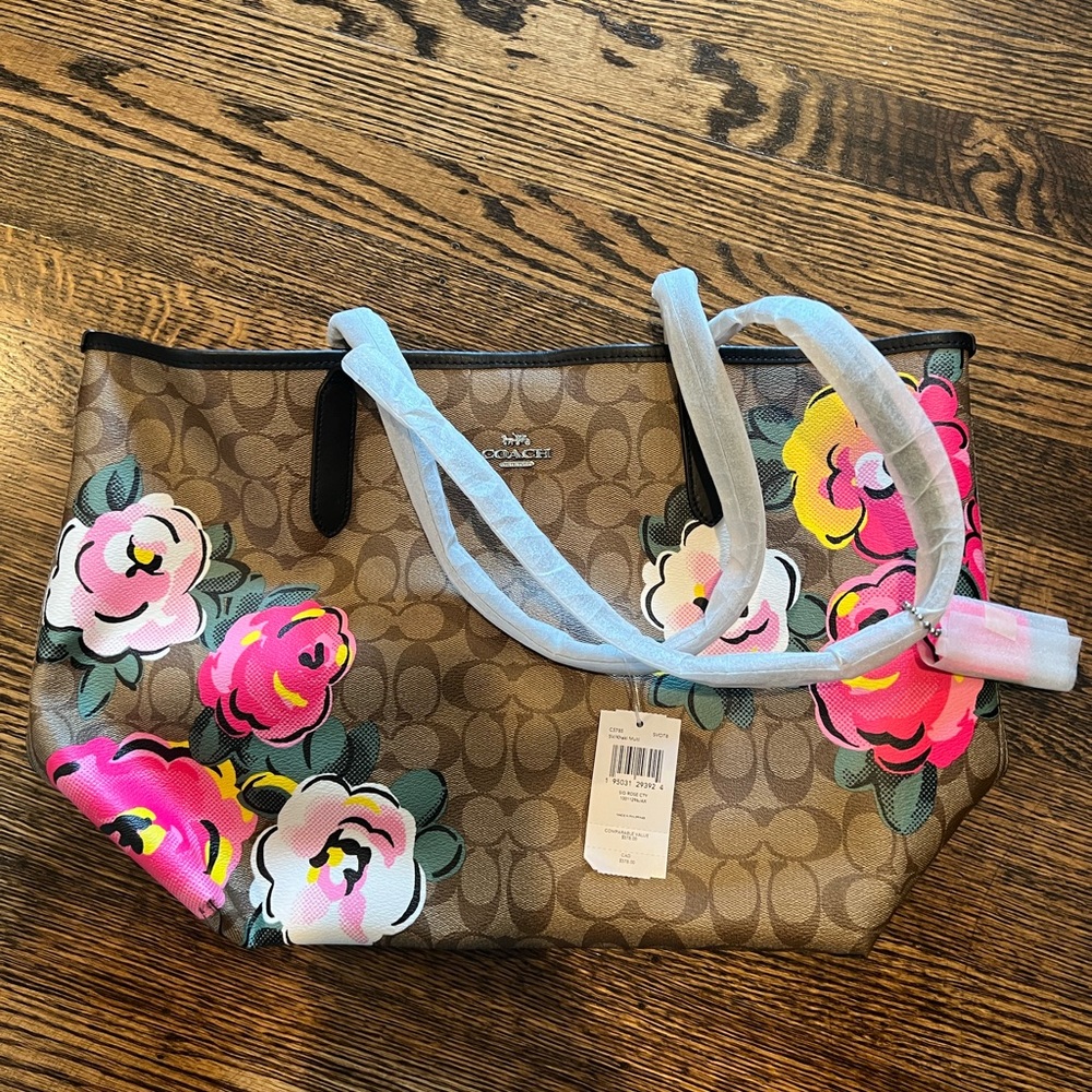 Coach City Tote In Signature Canvas With Vintage Rose Print floral discontinued